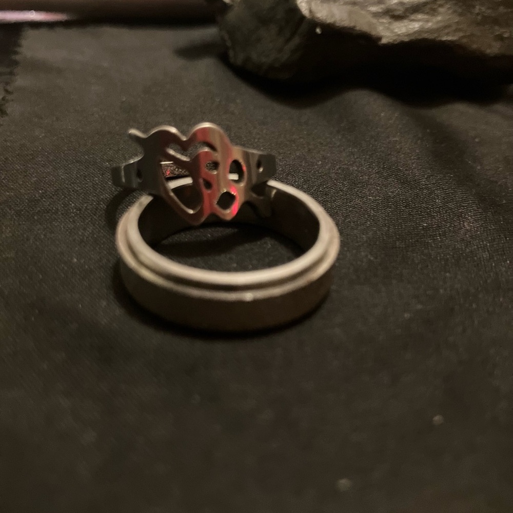 Silver Heart Mask Ring